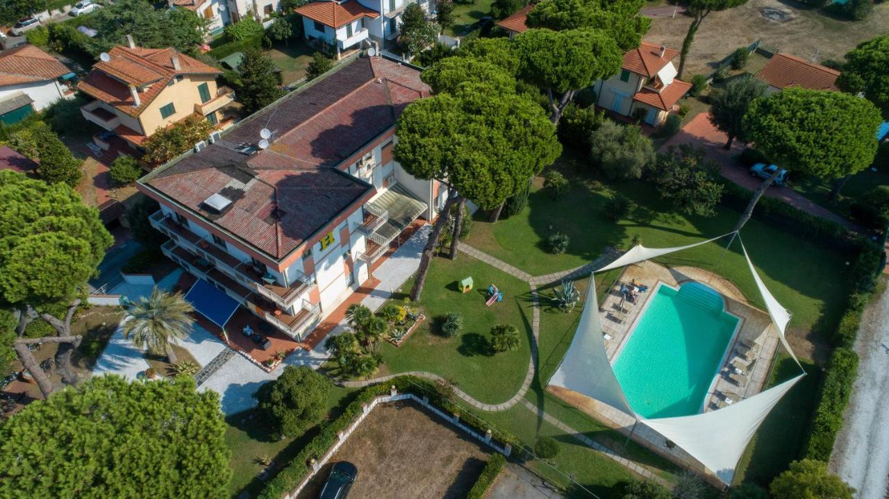 Hotel La Palma Lido di Camaiore Exterior foto